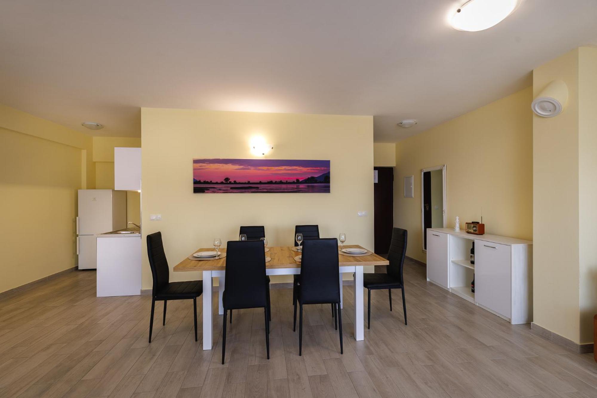 Apartman Maja Komarna Buitenkant foto