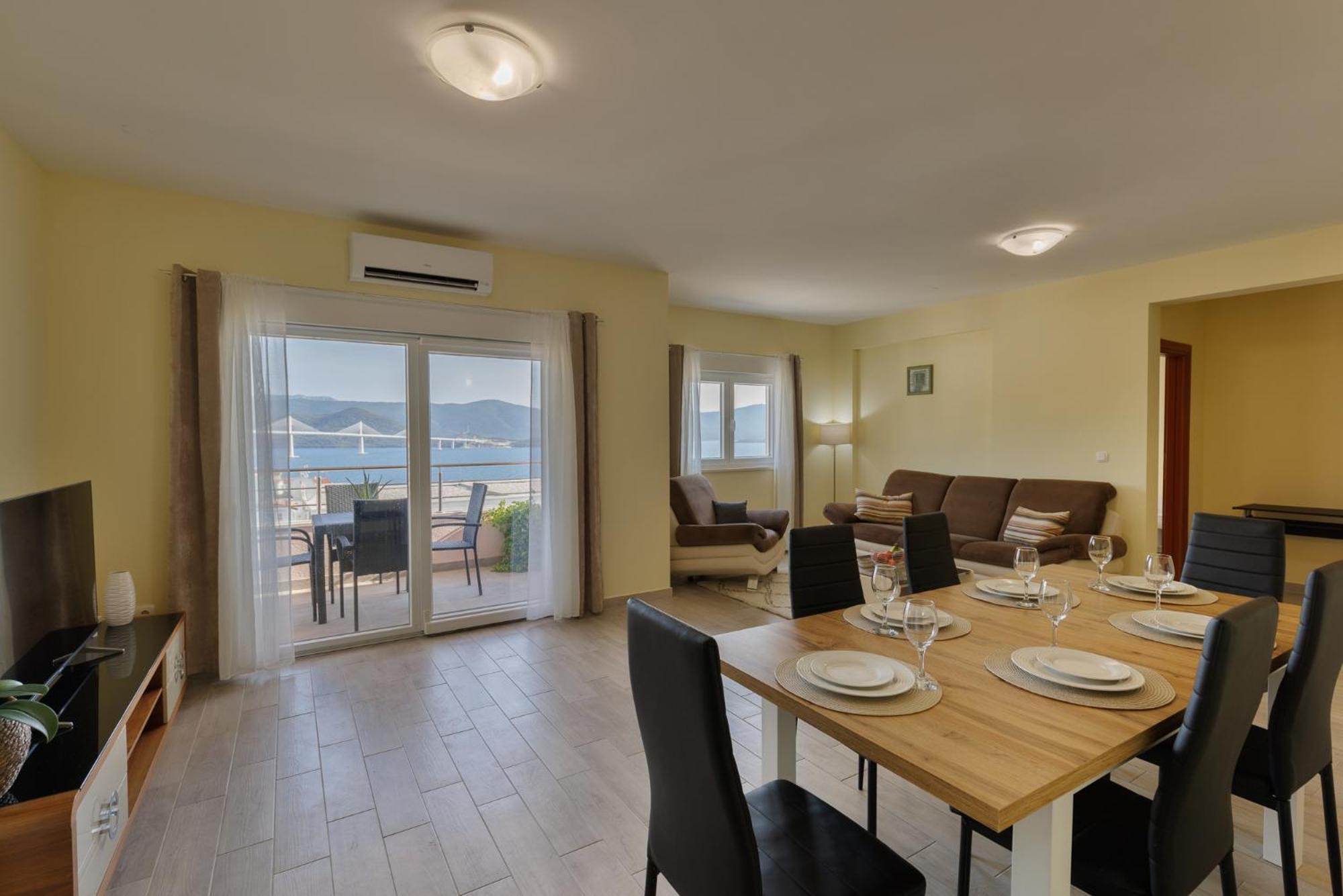 Apartman Maja Komarna Buitenkant foto