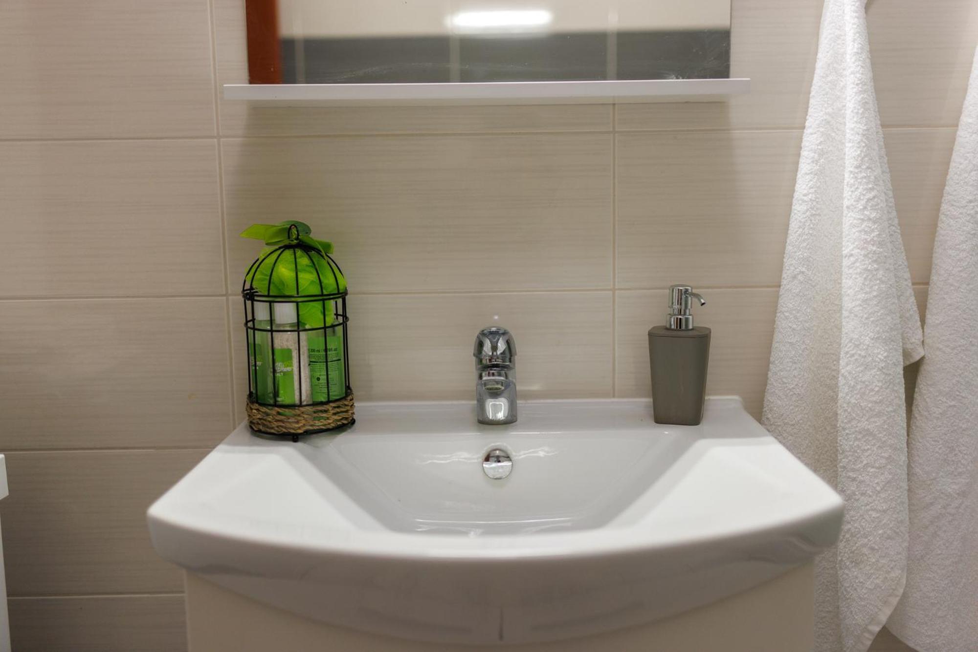 Apartman Maja Komarna Buitenkant foto