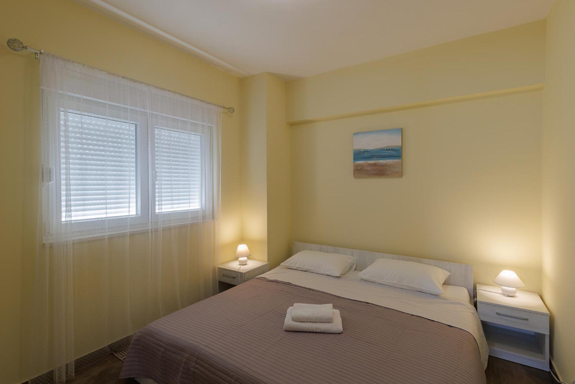 Apartman Maja Komarna Buitenkant foto